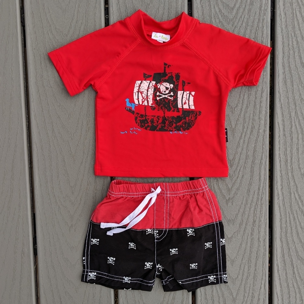 Le Top baby boy top & swim shorts